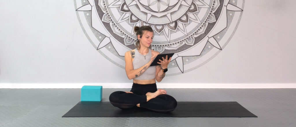 Best Yoga Studios In NYC: Top Picks, Classes, Tips