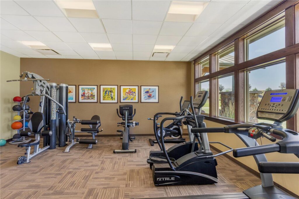 Fitness Center In Howard Beach New York: Top Local Gym Guide